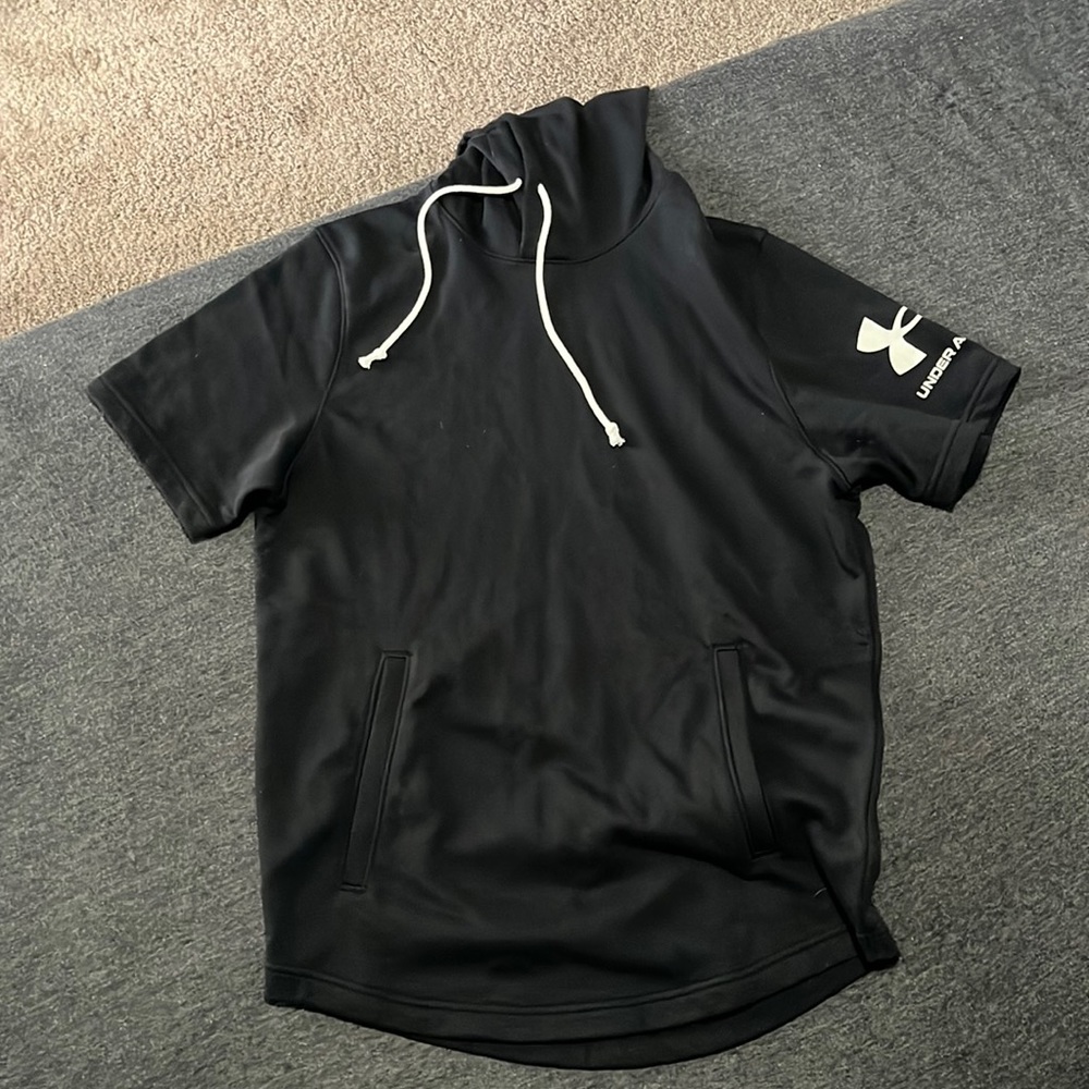 under armour short sleeve hoodie